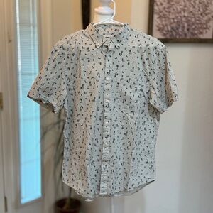Old Navy Slim Fit “The Classic Shirt” – Cactus Print, Size L